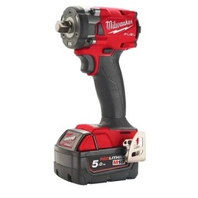 Kompaktowy klucz udarowy Milwaukee M18 Fuel™ ½″